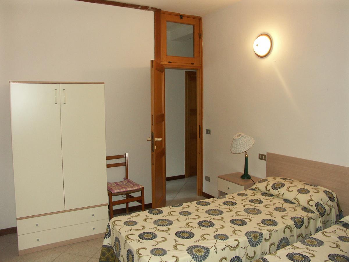Appartamenti Gli Alberi Каполивери Екстериор снимка